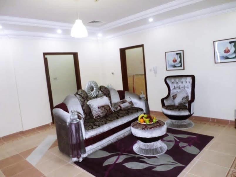 Gulf Continental Suite Кувейт Экстерьер фото